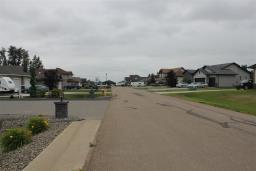 3729 47 St, Gibbons, AB T0A1N0 Photo 5