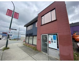 706 Clark Drive, Vancouver, BC V5L3J1 Photo 2