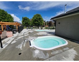 Full bathroom - 814 A 800 Bighorn Boulevard, Radium Hot Springs, BC V0A1M0 Photo 7