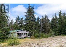 563 Beitush Road, Queen Charlotte City, BC V0T1Y0 Photo 6