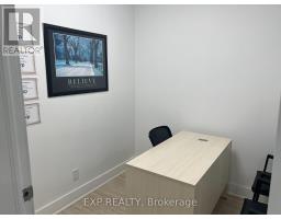 3 1185 Queensway E, Mississauga, ON L4Y0G4 Photo 5