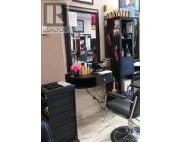630 Aberdeen Ave, Vaughan, ON L4L5M4 Photo 2