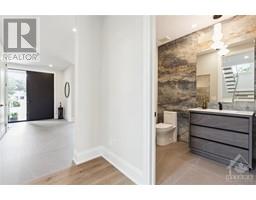 2pc Bathroom - 42 Parkland Crescent, Ottawa, ON K2H7W5 Photo 6