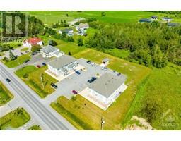 535 545 Russell Road, Clarence Creek, ON K0A2A0 Photo 3