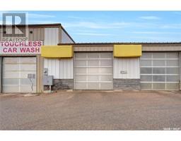 12 Wood Lily Drive, Moose Jaw, SK S6J1E1 Photo 4