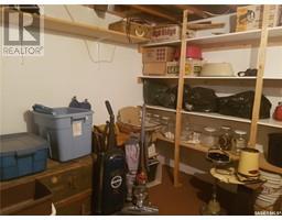 Other - 909 Assiniboia Avenue, Stoughton, SK S0G4T0 Photo 5