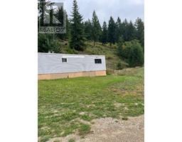 Bedroom - 2019 Yellowhead Highway, Clearwater, BC V0E1N1 Photo 2