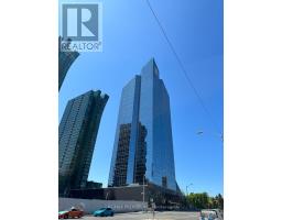 300 47 25 Sheppard Ave W, Toronto, ON M2N6S6 Photo 2