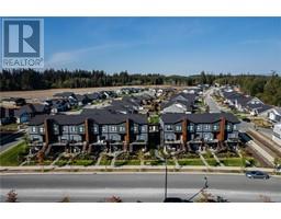 751 Salmonberry St, Campbell River, BC V9H0G1 Photo 4