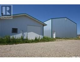 2015 Norwood Avenue, Moose Jaw, SK S6H0A1 Photo 5