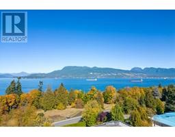 5781 Newton Wynd, Vancouver, BC V6T1H6 Photo 3