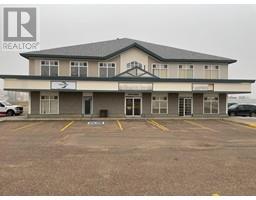 202 5415 W 51 Avenue, Fort Nelson, BC V0C1R0 Photo 2