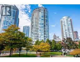 806 58 Keefer Place, Vancouver, BC V6B0B8 Photo 2