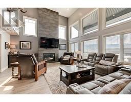 Living room - 1862 Ironwood Drive, Kamloops, BC V2H0A6 Photo 5