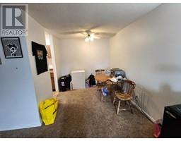 Living room - 312 1703 Menzies Street, Merritt, BC V1K1B6 Photo 3