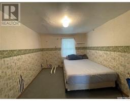 Bedroom - Beadle Acreage, Kindersley Rm No 290, SK S0L1S0 Photo 6