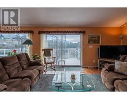Living room - 44 1840 Oliver Ranch Road, Okanagan Falls, BC V0H1R2 Photo 2