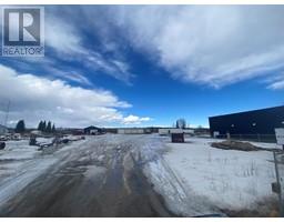 8 5445 Hwy 584, Rural Mountain View County, AB T0M1X0 Photo 3