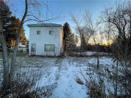 220 Simcoe Street, Carberry, MB R0K0H0 Photo 2