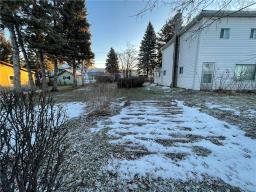 220 Simcoe Street, Carberry, MB R0K0H0 Photo 3