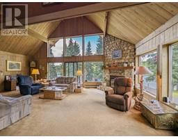 Living room - 5397 Mahood Lake Road, Lone Butte, BC V0K1X3 Photo 4