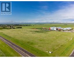33019 Township Road 250, Rural Rocky View County, AB T3Z1L4 Photo 6