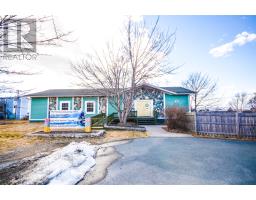 16 22 Middle Bight Road, Conception Bay South, NL A1X6B3 Photo 3