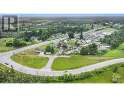 402 29 Highway, Smiths Falls, ON K7A4S5 Photo 4