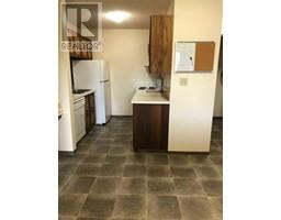 1 6 8009 99 Street, Peace River, AB T8S1A8 Photo 6