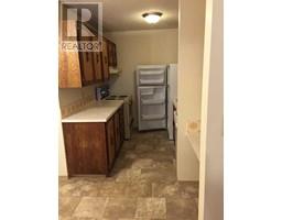 1 6 8009 99 Street, Peace River, AB T8S1A8 Photo 7