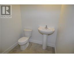 4pc Bathroom - 642 8th Street W, Owen Sound, ON N4K5N3 Photo 7