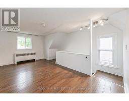 Bedroom 2 - 53 Kinsey Street, St Catharines, ON L2S1E2 Photo 4