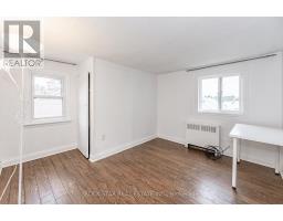Living room - 53 Kinsey St, St Catharines, ON L2S1E2 Photo 6