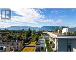4491 Cambie Street, Vancouver, BC V5Z2Y8 Photo 3