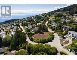 1430 Chartwell Drive, West Vancouver, BC V7S2S1 Photo 3