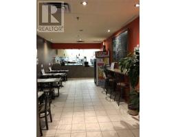 15 1107 Lorne Park Rd, Mississauga, ON L5H3A1 Photo 3