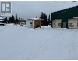 160 Thutade Road, Mackenzie, BC V0J2C0 Photo 3