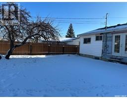 Other - 10 6th St Crescent, Kindersley, SK S0L1S0 Photo 5