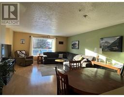 Family room - 107 Spruce Avenue, Tumbler Ridge, BC V0C2W0 Photo 6
