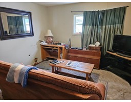 Bedroom - 3053 Waldie Avenue, Robson, BC V0G1X0 Photo 3