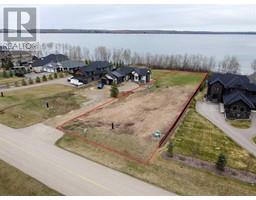 20 Westside Close, Rural Lacombe County, AB T4S1S2 Photo 4