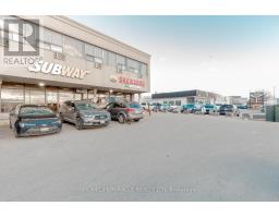 6465 Airport Rd, Mississauga, ON L4V1R8 Photo 2