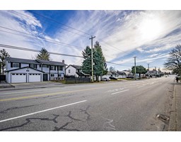 3520 Clearbrook Road, Abbotsford, BC V2T5B8 Photo 2