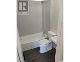 4pc Bathroom - 308 2nd Avenue, Cudworth, SK S0K1B0 Photo 3