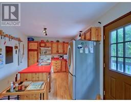 Primary Bedroom - 4862 Pierreroy Crescent, 108 Mile Ranch, BC V0K2Z0 Photo 6