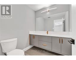 Bathroom - 1458 Upper Sherman Ave, Hamilton, ON L0L1X1 Photo 6