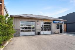 158 Highway No 20, Fonthill, ON L0S1E6 Photo 4