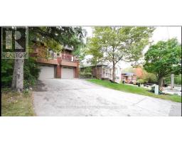 19 Cardell Ave, Toronto, ON M9N1S4 Photo 2