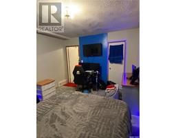 Bedroom - 2716 Mcdonald Street, Regina, SK S4N2Z8 Photo 5