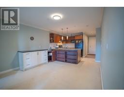 303 4799 Brentwood Drive, Burnaby, BC V5C0C4 Photo 6